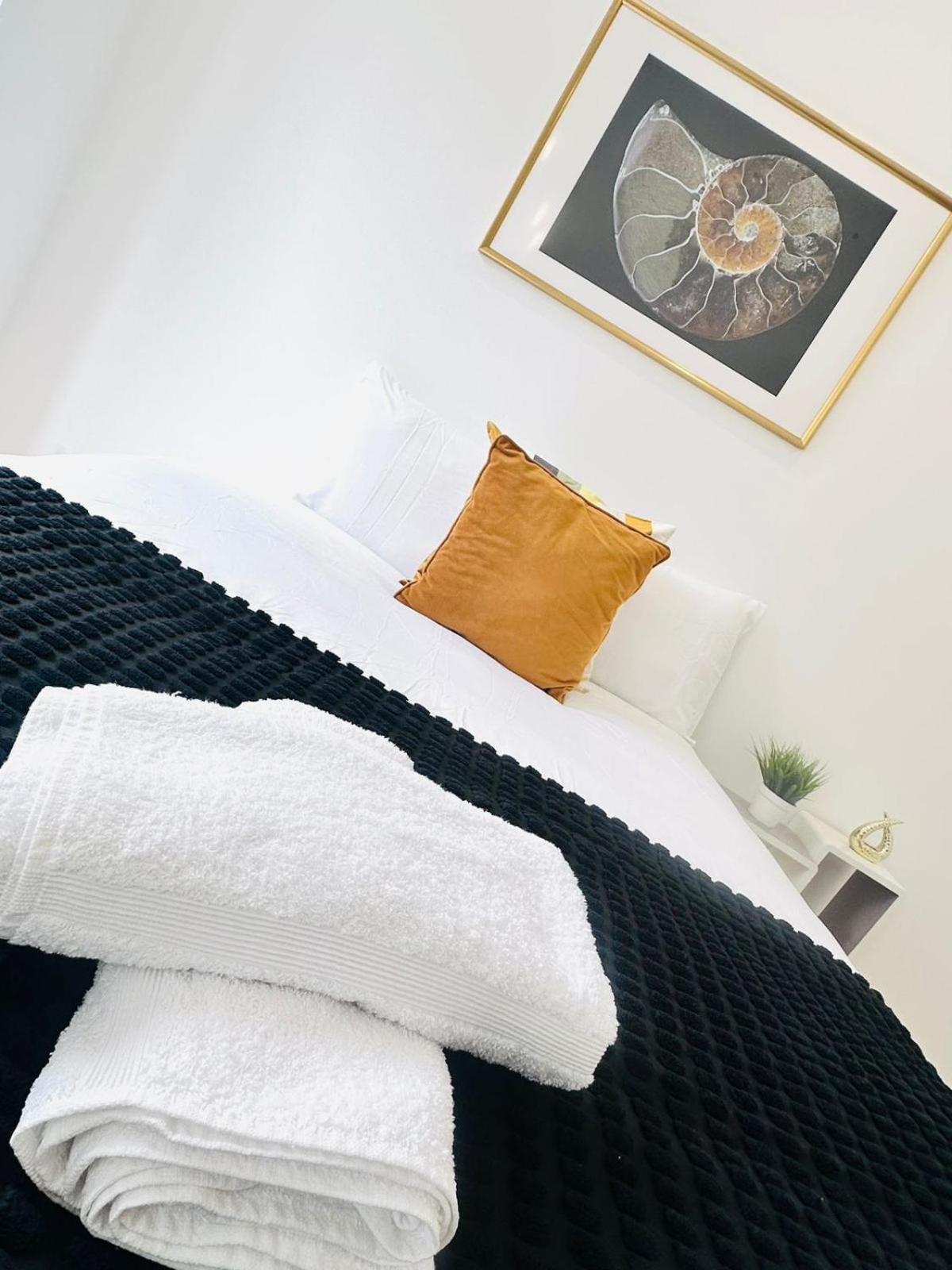 Center 3 Bedroom Flat Next To Avenida Almirante Reis Appartement Lisboa